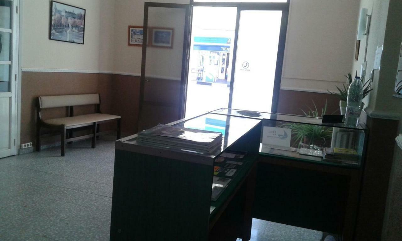 Hostal Avila Ocaña Екстериор снимка
