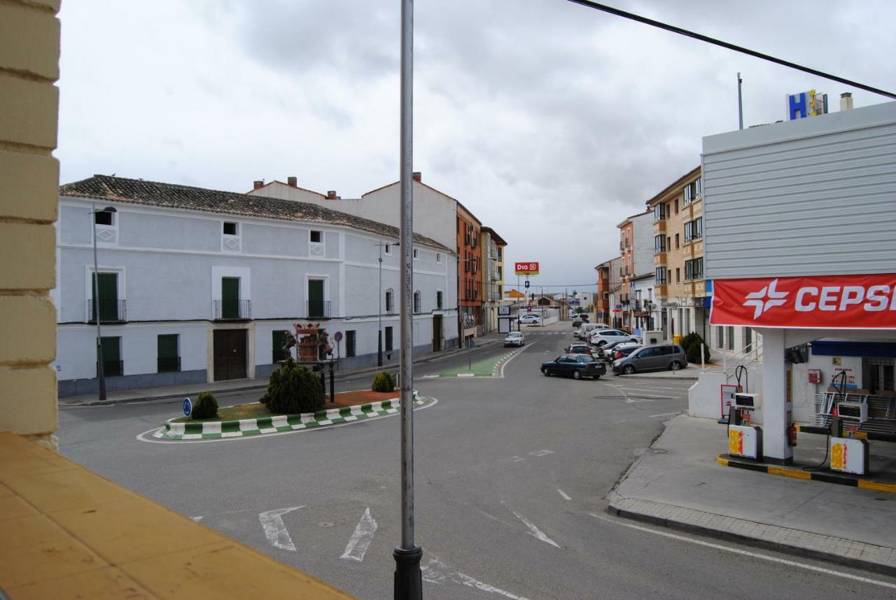 Hostal Avila Ocaña Екстериор снимка